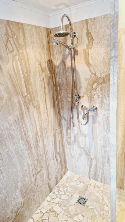Gasthof Dorfschenke Stall Bagian luar foto