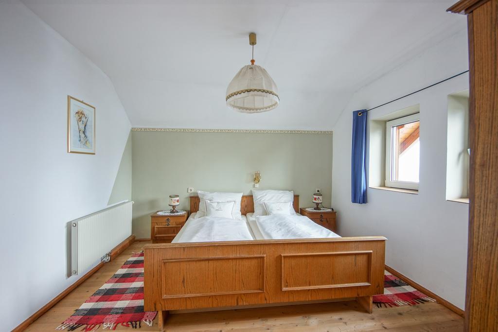 Gasthof Dorfschenke Stall Bagian luar foto