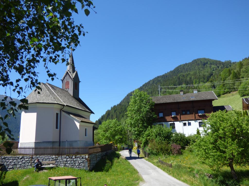 Gasthof Dorfschenke Stall Bagian luar foto