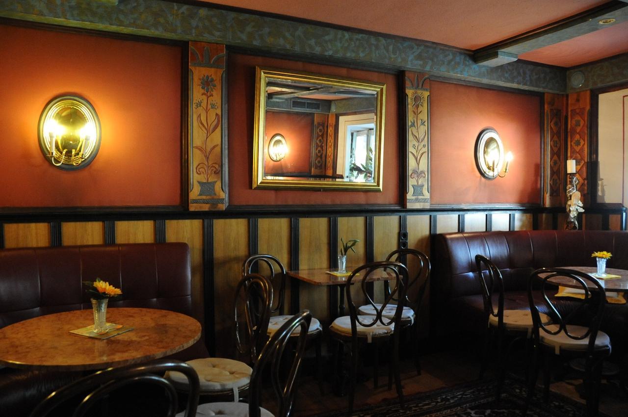 Gasthof Dorfschenke Stall Bagian luar foto